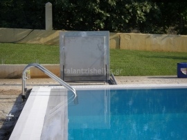 Ανθρωποθυρίδα ανοξείδωτη με αμορτισέρ.